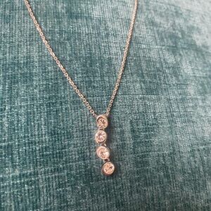 Elegant Swarovski Silver Necklace with 4 CrystalPendant  Accents